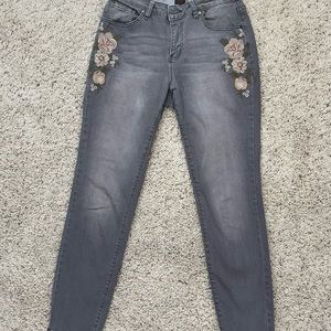 Earl Jeans Gray Embroidered